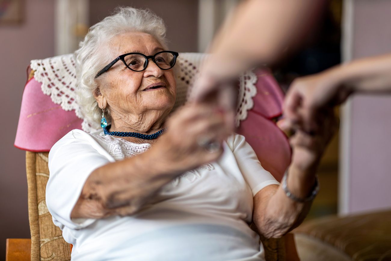 Wir springen für pflegende Angehörige ein und übernehmen die Verhinderungspflege